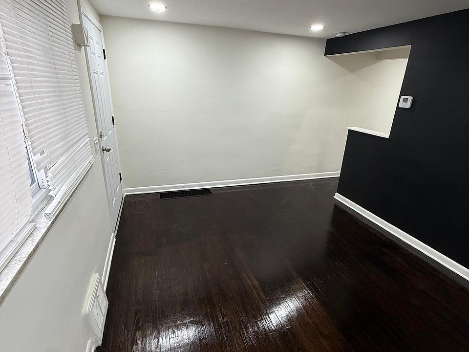 1st image of 628 Church St #626