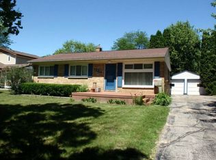 2115 Hillgrove Pkwy, Midland, MI 48642