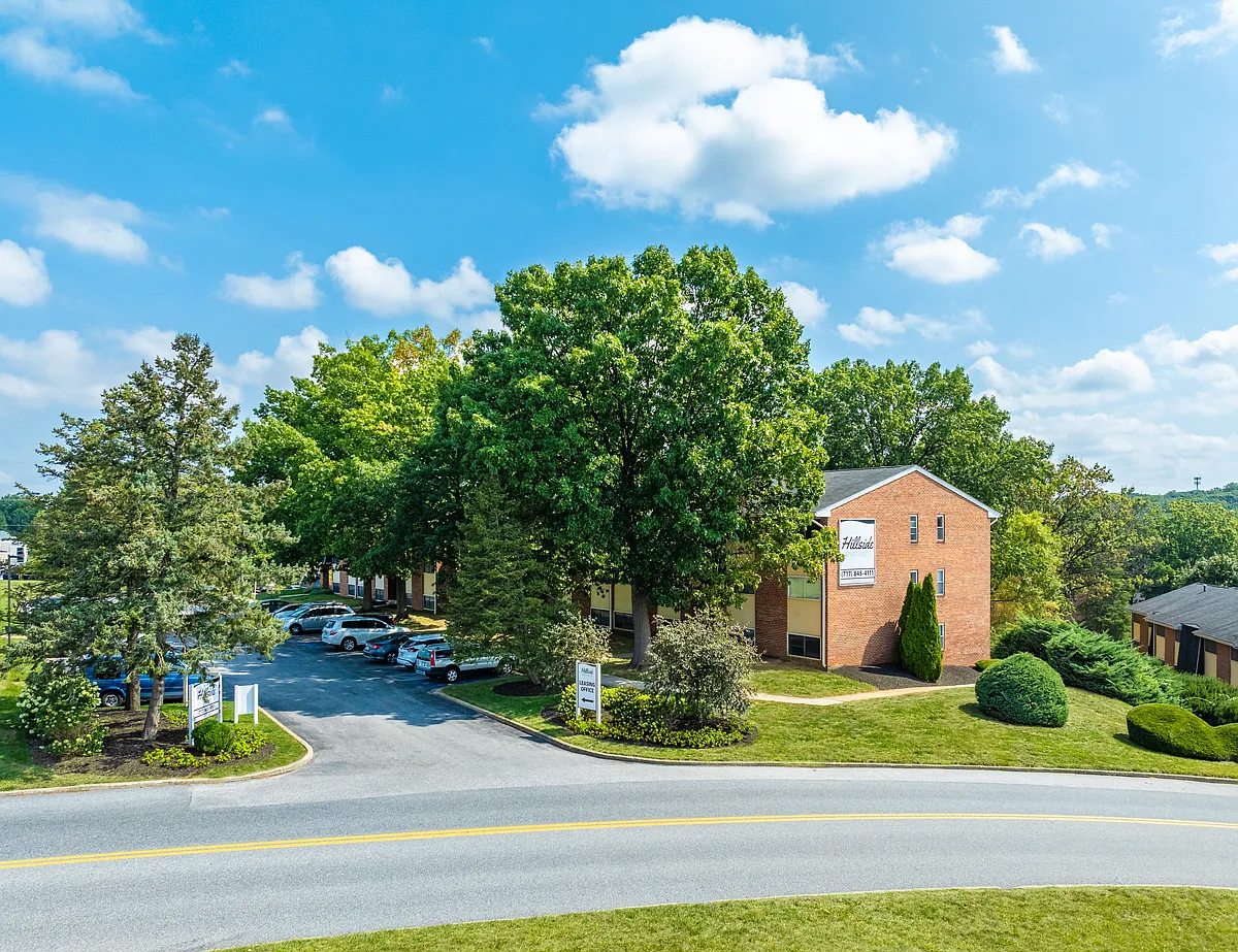 Building Photo - Hillside Apartments