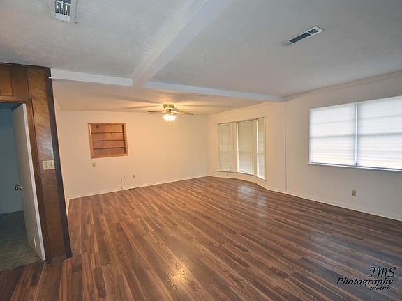 3rd image of 94 Williams Dr