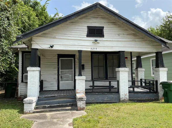 3255 Reeves St, Houston, TX 77004