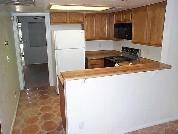 2nd image of 4841 E KACHINA Terrace #4
