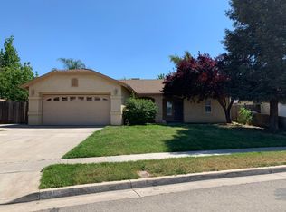 885 San Ramon Ave, Tulare, CA 93274