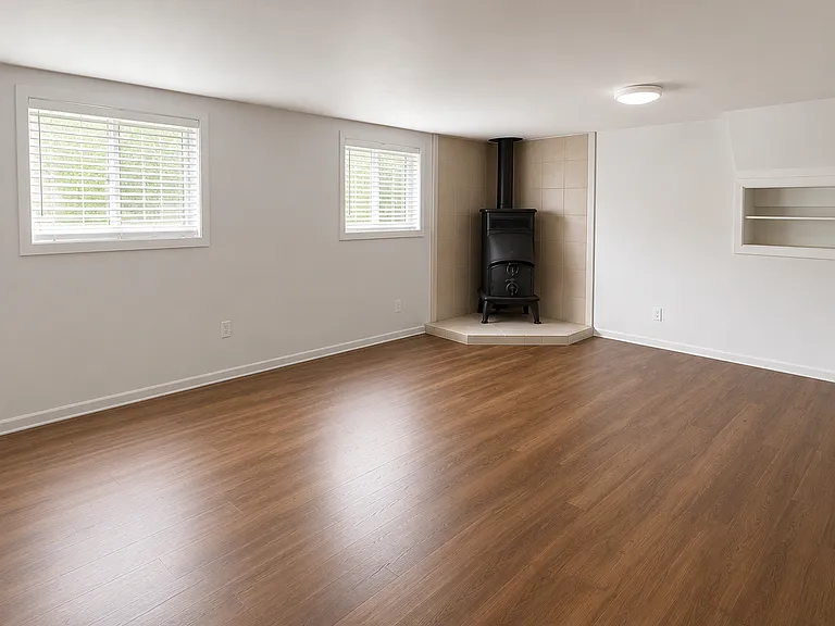 222 Schilling St — Photo 5