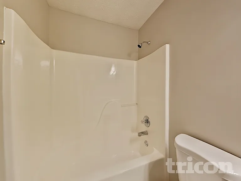 2829 Elijah Dr — Photo 13