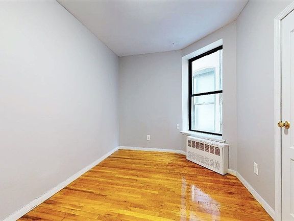 5th image of 133 W 116th St #31