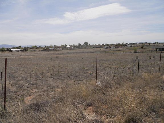 2nd image of 1265 Johnson Ln