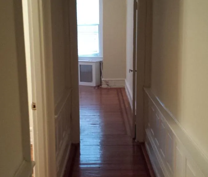 1953 Locust St #2R — Photo 11