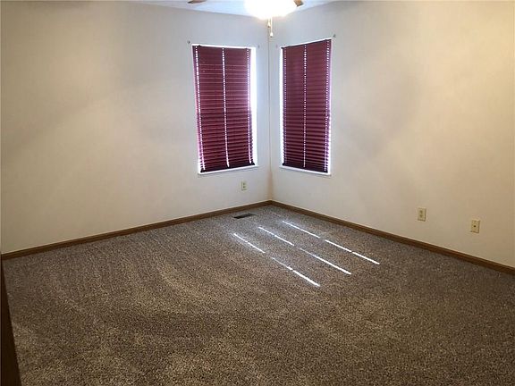 3rd image of 42 Hickory Ln N #0