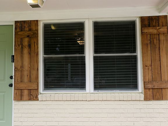 4th image of 1743 Marion Ave