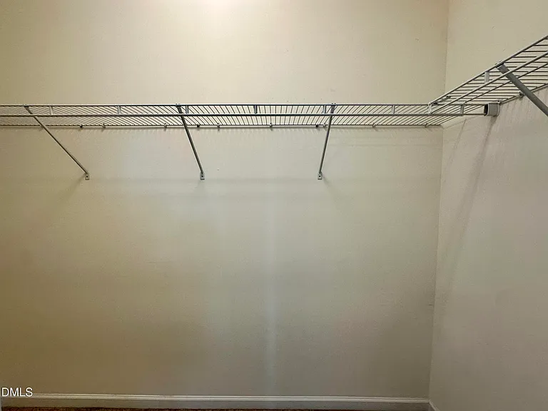 304 Skymont Dr — Photo 19