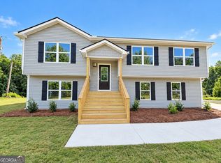 432 Nancy Town Rd, Mount Airy, GA 30563