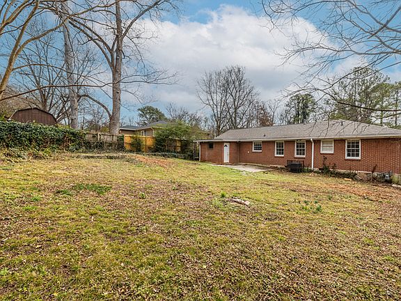 2nd image of 2986 Belvedere Ln