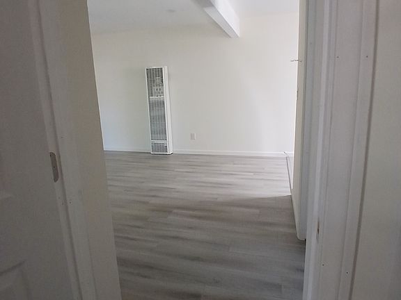 2nd image of 13905 Yukon Ave #B