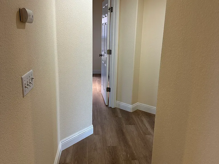 3607 Monroe Dr — Photo 8