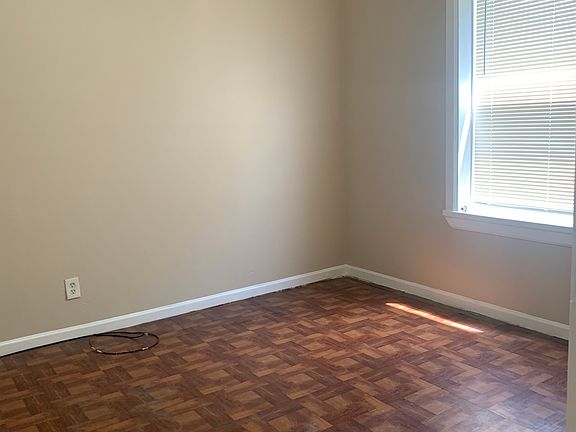 5th image of 6050 S Marshfield Ave Unit 2