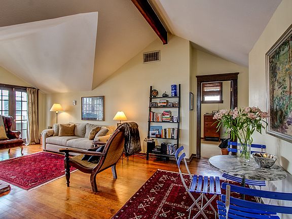 3rd image of 801 N Emerson St #3
