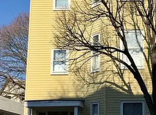 756 Saratoga St #1, Boston, MA 02128