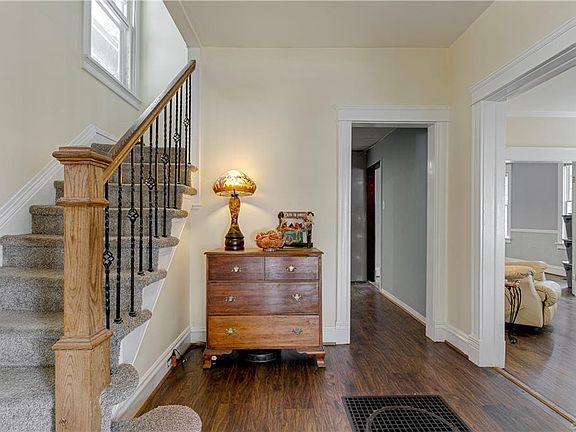 5th image of 3310 Forest Hill Ave