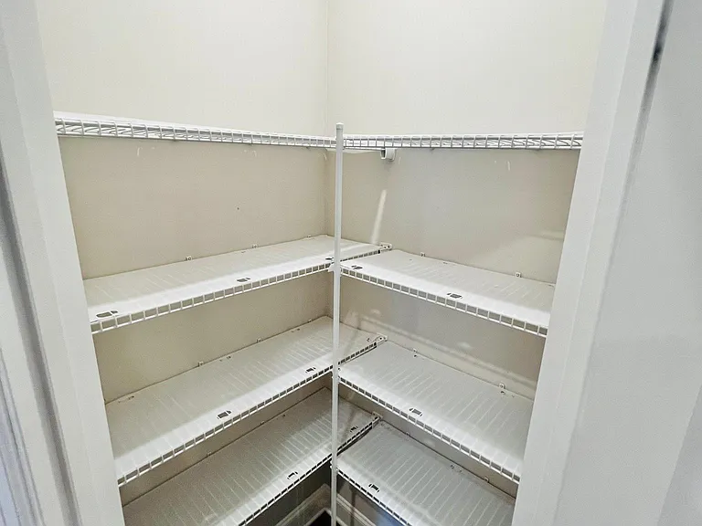 146 Canton Park Ave — Photo 8