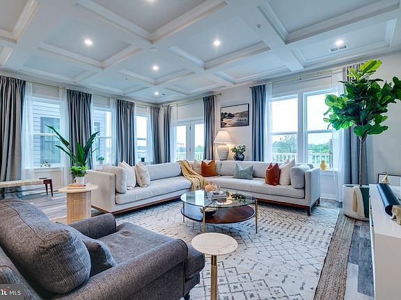 4th image of 16264 Connors Way #36