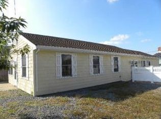 192 Lafayette Rd APT 2, Seabrook, NH 03874