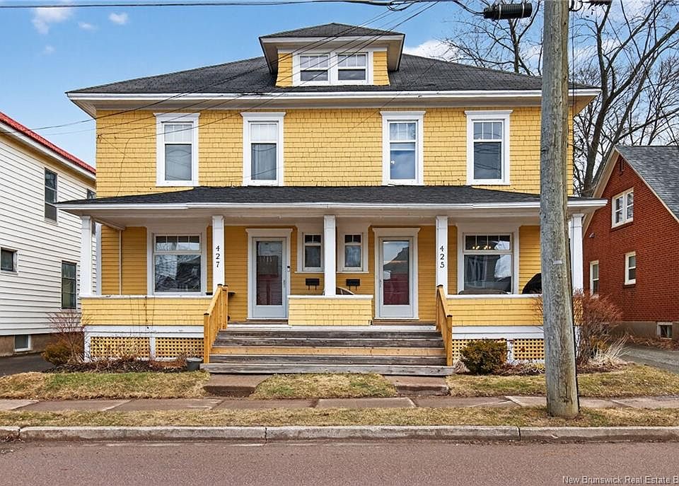 1st image of 425 Lutz St