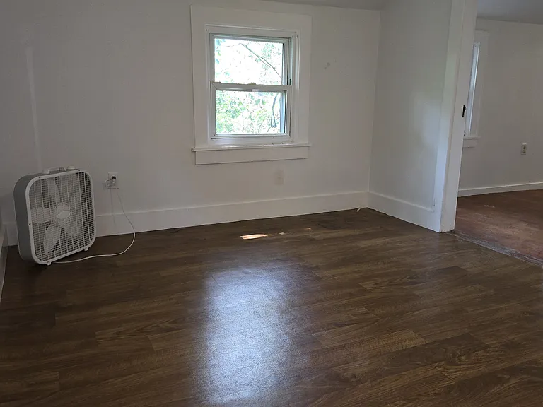 25 Falmouth Rd — Photo 18