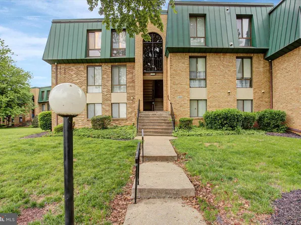 1018 Brinker 301 Dr, Hagerstown, MD 21740