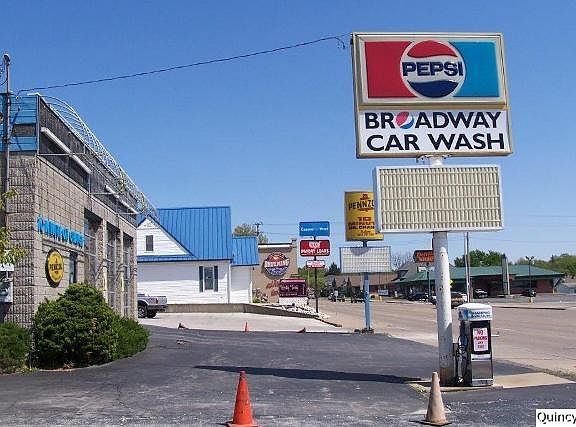 Home for Sale in Quincy, IL $400,000