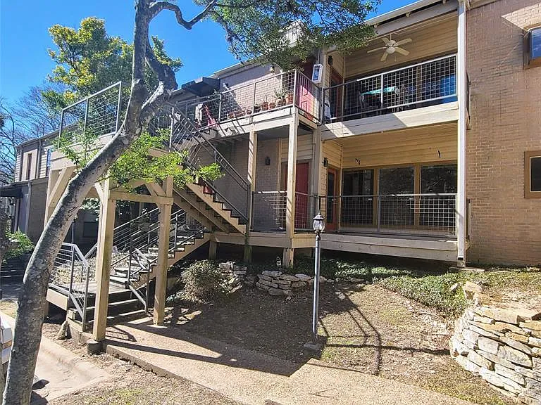 6600 Valleyside Rd #D-20 — Photo 1
