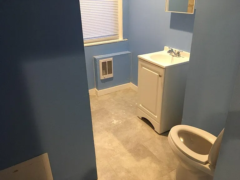 2555 W Seltzer St #2 — Photo 13