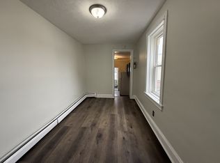 557 S Clinton Ave FLOOR 3, Trenton, NJ 08611