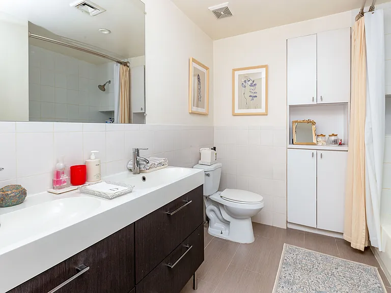 404 6th Ave #4 — Photo 9