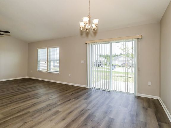 4th image of 840 Trellis Bay Dr