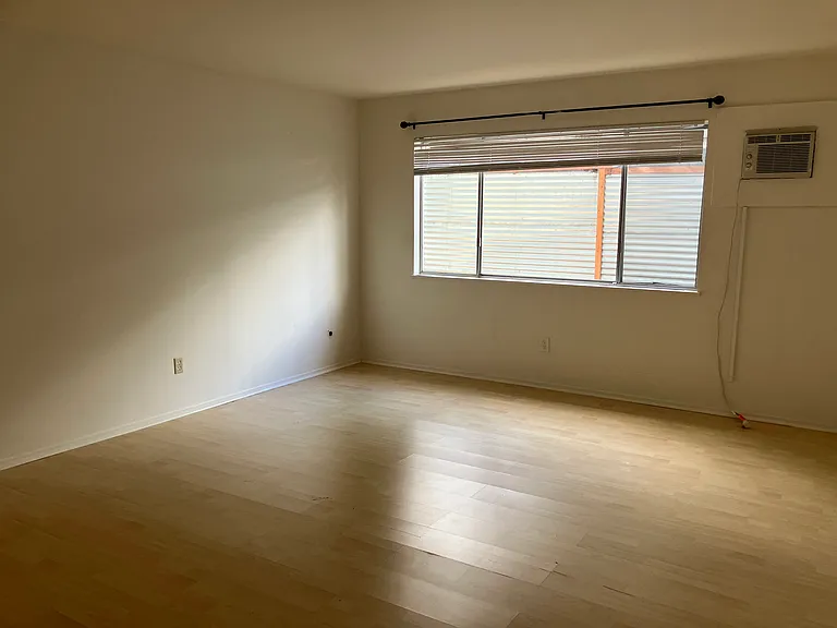 1059 Rio Ln #A — Photo 14