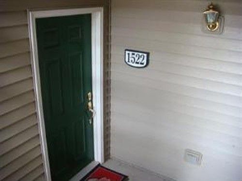 2nd image of 1522 Sycamore Commons Dr