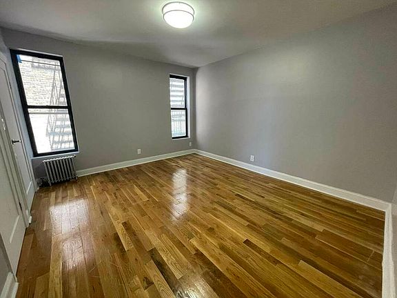 2nd image of 87 Hamilton Pl APT 5B