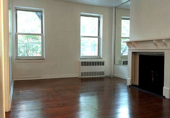 5th image of 344 E 19th St APT 3F