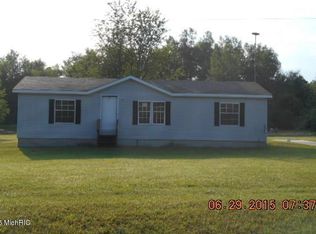 10135 S Holland Rd, Fenwick, MI 48834