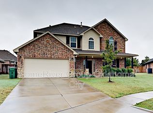 1824 Derail St, Yukon, OK 73099