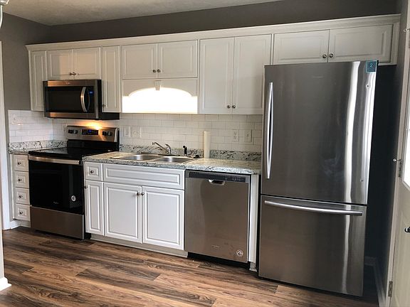 5th image of 135 Brandimere Dr