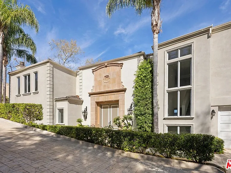 14435 Mulholland Dr — Photo 4