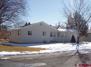 1004 S 11th St, Montrose, CO 81401