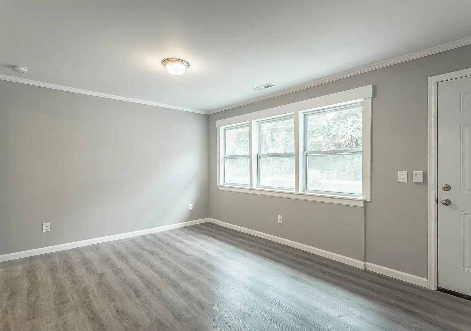 2 Bedroom, 1 Bath unit! — Photo 3