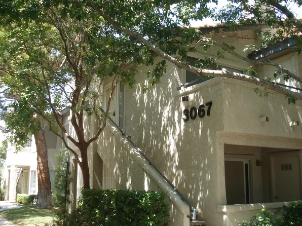 3067 Key Largo Dr Unit 204, Paradise, NV 89120