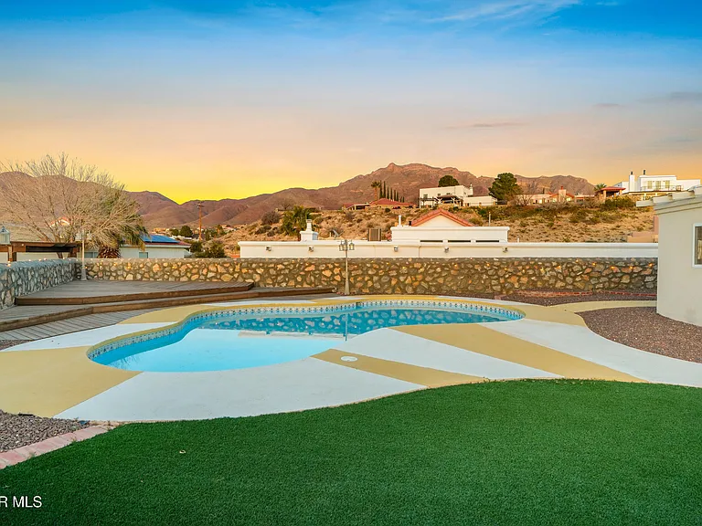 6205 La Posta Dr — Photo 49