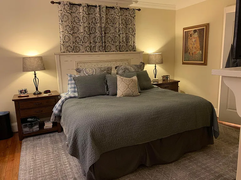 Master suite