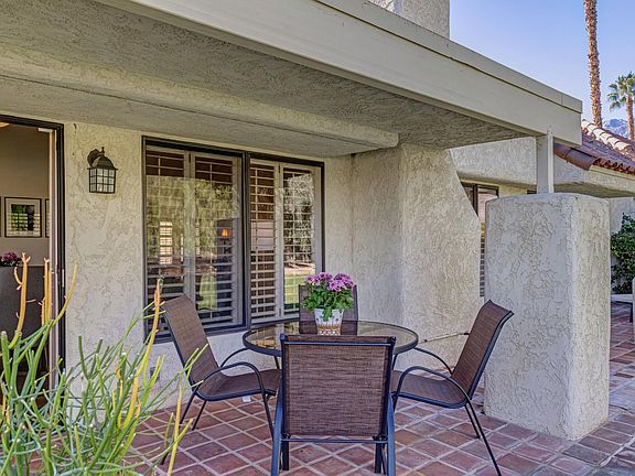 4th image of 901 Saint George Cir #B