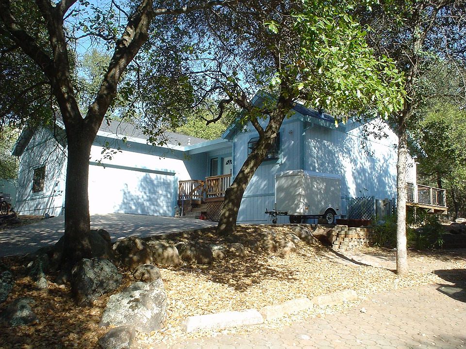 3 bedroom 2 bath